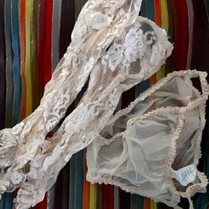 Never worn thong with lace gloves